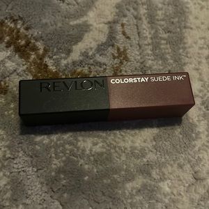 NWT Revlon Suede Ink Lipstick 019 In the Zone